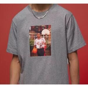 $40 Nike Men's Air Jordan Brand Photo T-Shirt (Carbon Heather) HJ2354-091 SIZE L
